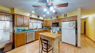 30-Allen-Ave-Apt-1-Lewiston-ME-04240-050