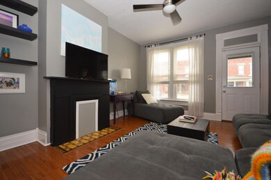 Living Room (3)