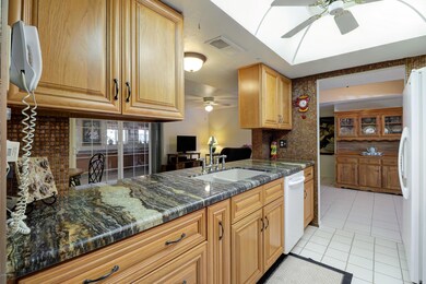 Kitchen 4