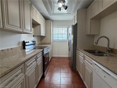 4900 Biscayne Dr unit 24, Naples, FL 34112 - photo 3