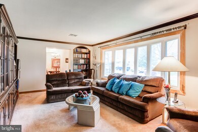 114 E Glenn Rd, Hershey, PA 17033 - photo 5