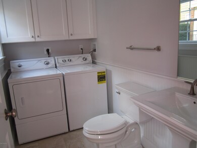 156 E Elm St unit E-3, Greenwich, CT 06830 - photo 2