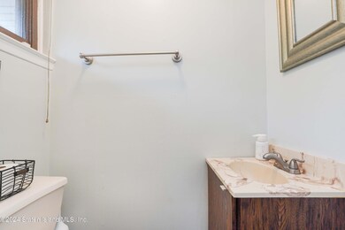 52 Cypress Loop, Staten Island, NY 10309 - photo 7