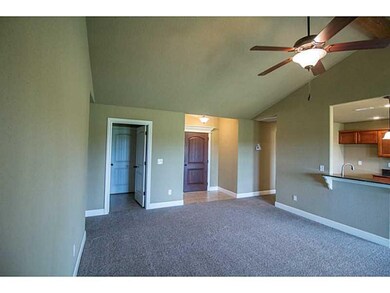 1312 Willow Oak St, Elkins, AR 72727 - photo 3