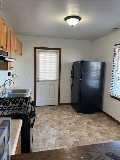 1113 Matthew Henson St, Norfolk, VA 23505 - photo 5