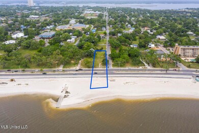 560 Beach Blvd, Biloxi, MS 39530 - photo 5