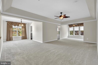 8611 Wintergreen Ct unit 406, Odenton, MD 21113 - photo 4