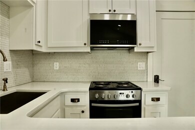 858 NW B St unit Studio, Bentonville, AR 72712 - photo 4