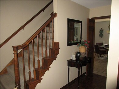 2730 California Ct, Columbus, IN 47201 - photo 2