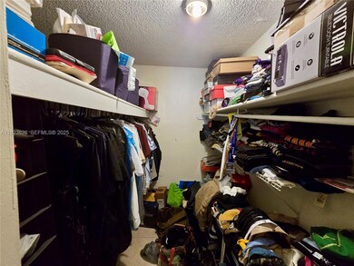 498 NW 165th St unit D-405, Miami, FL 33169 - photo 6