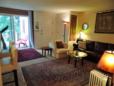 LLiving Room