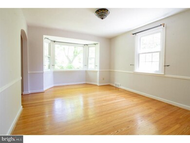 512 E Spring Ave, Ardmore, PA 19003 - photo 3