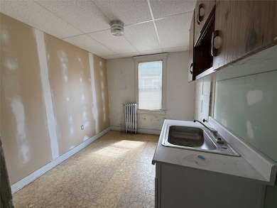 10 Oliver St, Binghamton, NY 13904 - photo 6