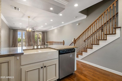 Kitchen Sink _ Staris