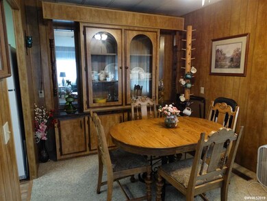 450 SE Lacreole Dr unit 130, Dallas, OR 97338 - photo 4