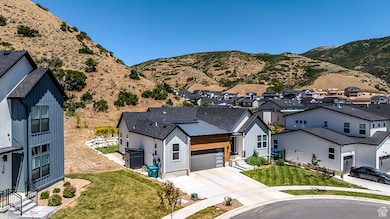 1878 W Chaco Cir, Lehi, UT 84043 - photo 5