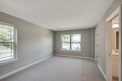 641 W Belden Ave, Elmhurst, IL 60126 - photo 2