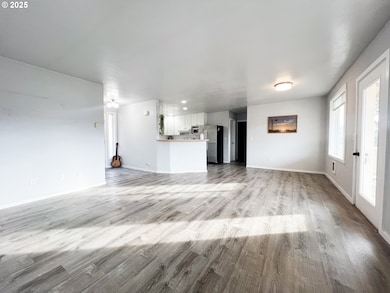 111 Valley View Dr, John Day, OR 97845 - photo 7