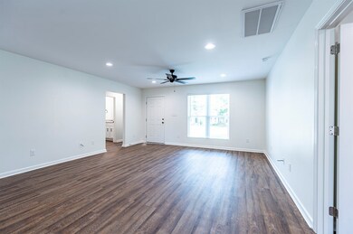 1216 Baker Ave, Albany, GA 31707 - photo 7