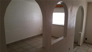 7920 Broadway Dr, El Paso, TX 79915 - photo 3