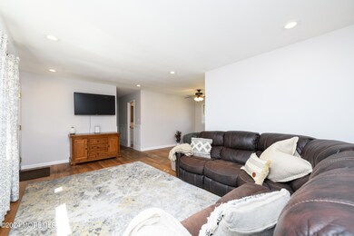 2 Morford Rd, Middletown, NJ 07748 - photo 7