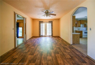 508 SW 8th St, Muldrow, OK 74948 - photo 3