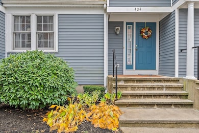 501 Auburn St unit 404, Whitman, MA 02382 - photo 3