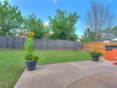 2217 NE 7th St, Moore, OK 73160 - photo 6