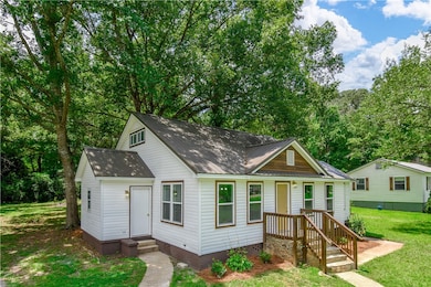 1706 Simpson St, Alexander City, AL 35010 - photo 4