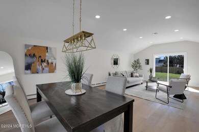 8 Daniel Dr, Middletown, NJ 07748 - photo 5