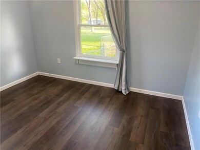 5219 Halsey St, Shawnee, KS 66216 - photo 7