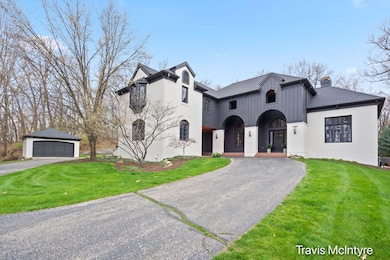 46-web-or-mls-1100 Skyvale-46