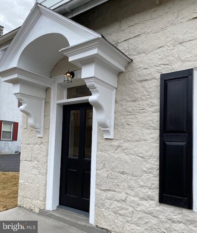 8 S Reamstown Rd, Stevens, PA 17578 - photo 2