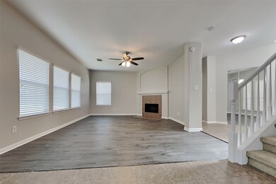 2831 Wild Oak Park Dr, Conroe, TX 77385 - photo 2