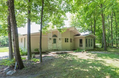 2_Front Exterior-1