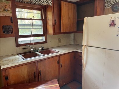 146 Long Entry Rd, Chepachet, RI 02814 - photo 7