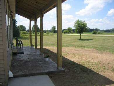 porch 3