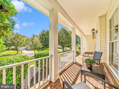 902 Gunnison Ct, Gambrills, MD 21054 - photo 3