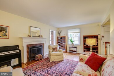 8118 Chester St, Takoma Park, MD 20912 - photo 6