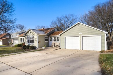 120 S Hubbard St, Algonquin, IL 60102 - photo 7