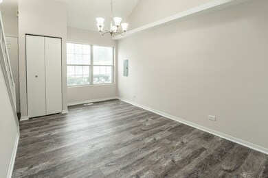 430 Le Parc Cir unit 274, Buffalo Grove, IL 60089 - photo 2