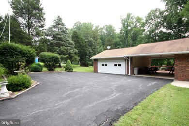 7533 Ridge Rd, Marriottsville, MD 21104 - photo 2