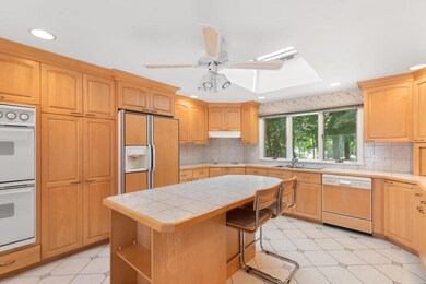 8 Carnegie Place, Lexington, MA 02420 - photo 7