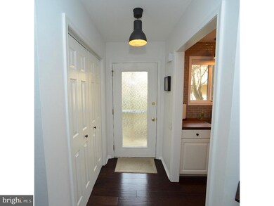 302 Pritchard Place unit 302, Newtown Square, PA 19073 - photo 6