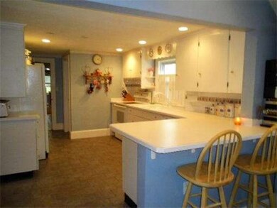 6 Chamberlain St, Abington, MA 02351 - photo 5