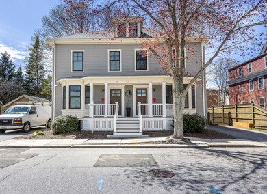 174-176 Beacon - Front