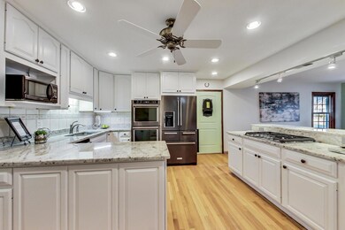 2120 2nd St, Northbrook, IL 60062 - photo 7