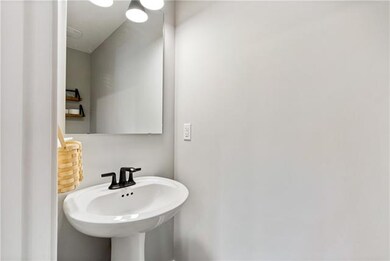 1410 Camden Ct, Raymore, MO 64083 - photo 5