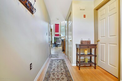 121 daniele hallway