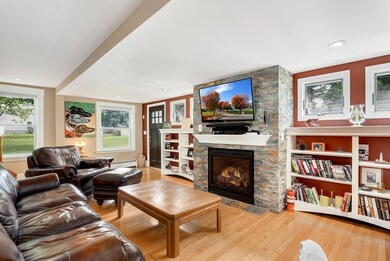 361 Forest St, Methuen, MA 01844 - photo 3